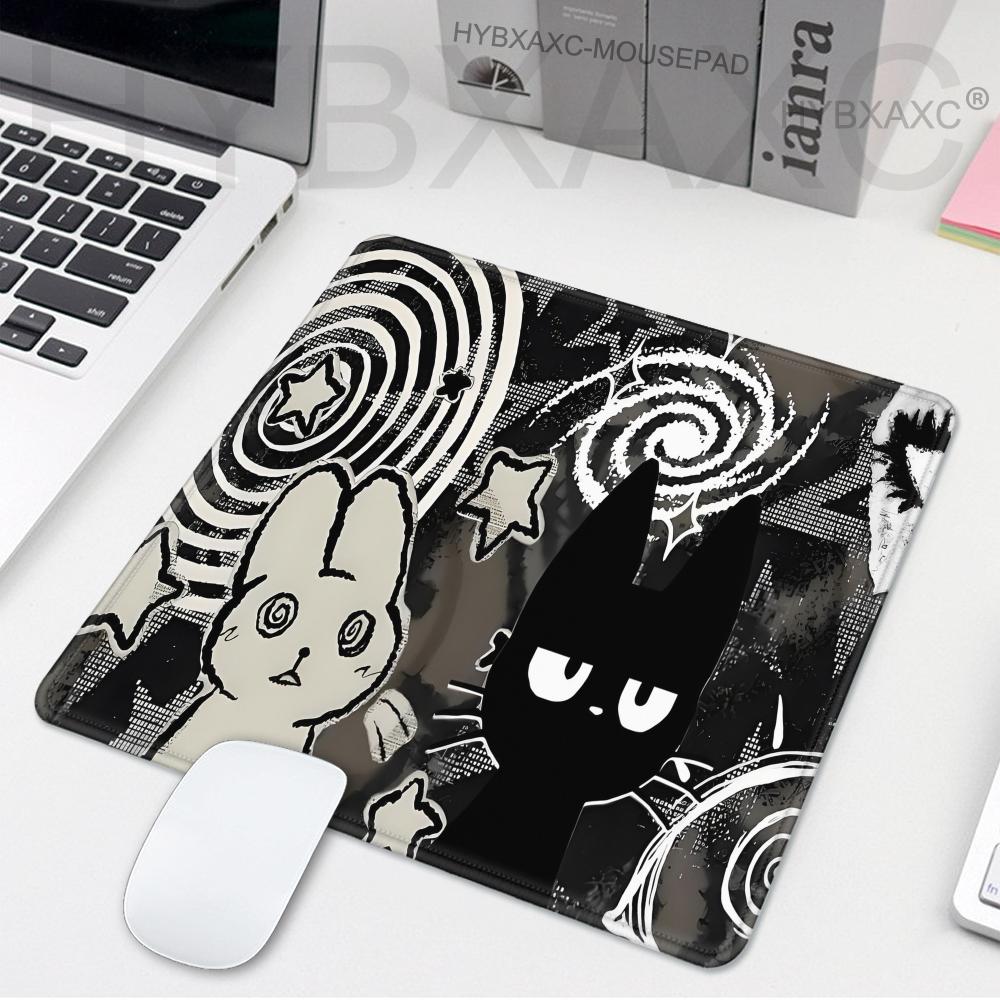 45x40 Dark Punk Anime Mousepad - Desk Setup Tech 评论和价格